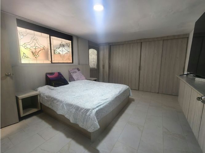 Casa de 5 alcobas en venta en Altos Del Poblado, Medellín, 480 m² · foto 7 de 24
