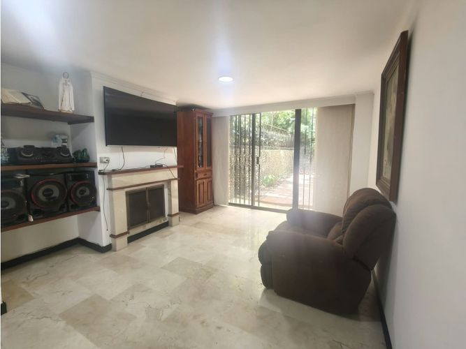 Casa de 5 alcobas en venta en Altos Del Poblado, Medellín, 480 m² · foto 9 de 24