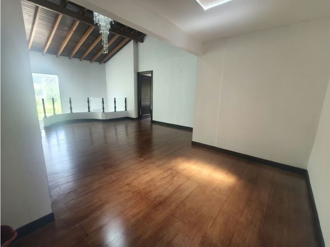 Casa de 5 alcobas en venta en Altos Del Poblado, Medellín, 480 m² · foto 24 de 24