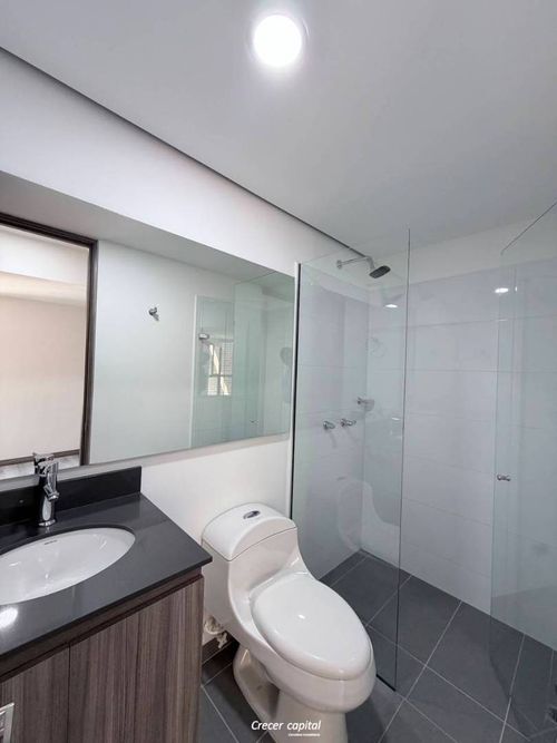 Apartamento de 2 alcobas en arriendo en Manila, Medellín, 72 m² · foto 11 de 12