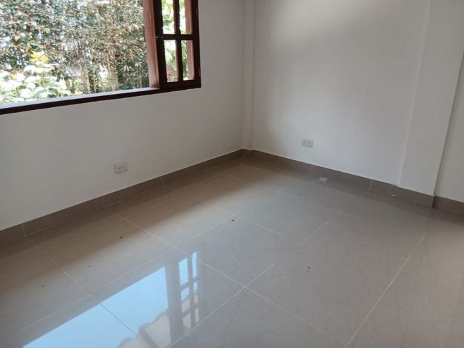 Casa de 3 alcobas en venta en San Nicolas, La Ceja, 140 m² · foto 8 de 24