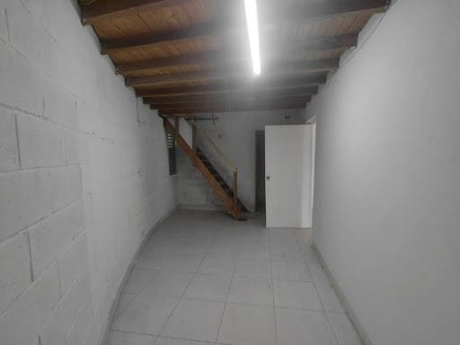 Local en venta en Calasanz, Medellín, 35 m² · foto 11 de 19