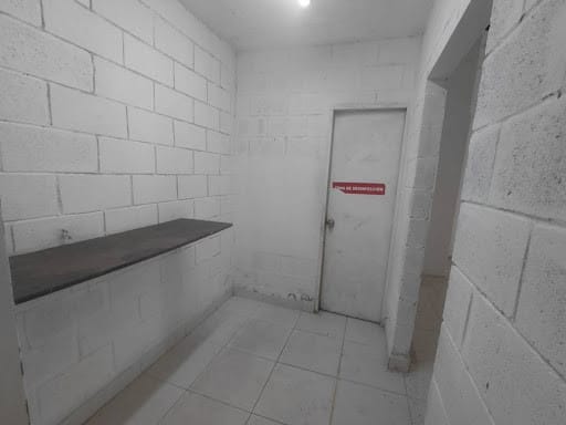 Local en venta en Calasanz, Medellín, 35 m² · foto 13 de 19