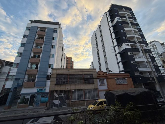 Lote en venta en Antonia Santos Centro, Bucaramanga, 460 m² · foto 2 de 15