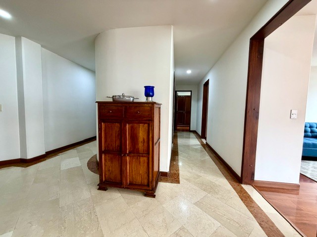 Apartamento en venta en Santa Barbara, Bogotá · foto 16 de 24
