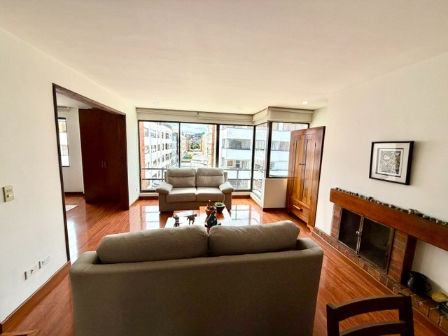 Apartamento en venta en Santa Barbara, Bogotá · foto 3 de 24