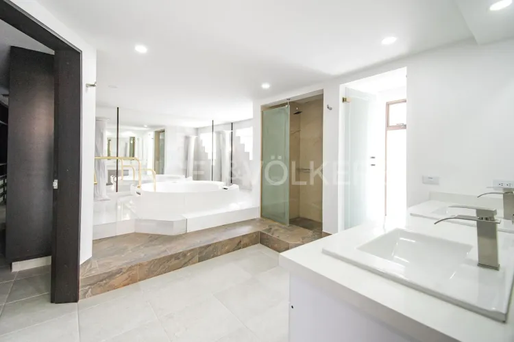 Apartamento de 5 alcobas en venta en La Carolina, Bogotá, 434 m² · foto 22 de 24