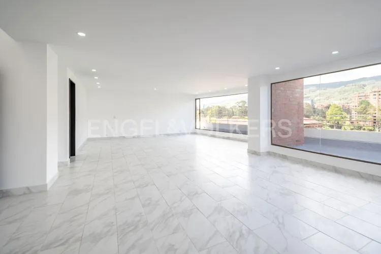 Apartamento de 5 alcobas en venta en La Carolina, Bogotá, 434 m² · foto 21 de 24
