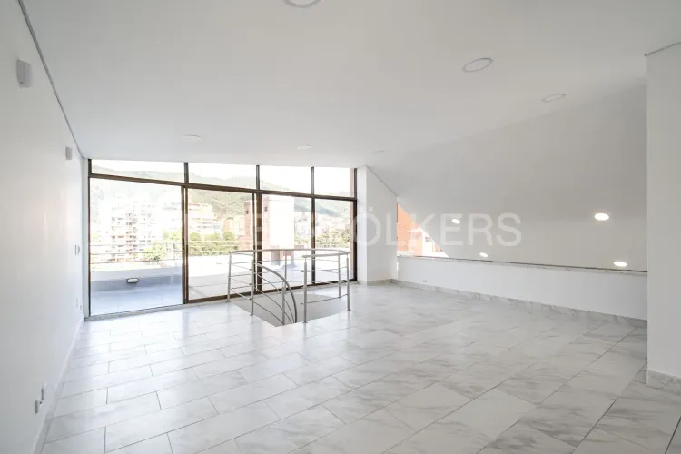 Apartamento de 5 alcobas en venta en La Carolina, Bogotá, 434 m² · foto 17 de 24