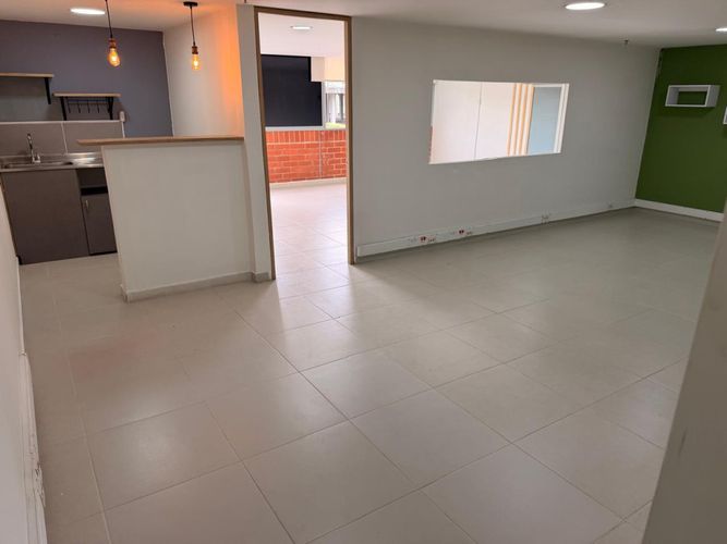Local en arriendo en Suramericana, Medellín, 84 m² · foto 12 de 14