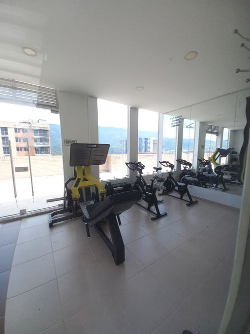 Apartamento de 3 alcobas en venta en Picaleña Y Mirolindo, Ibagué, 98 m² · foto 21 de 24