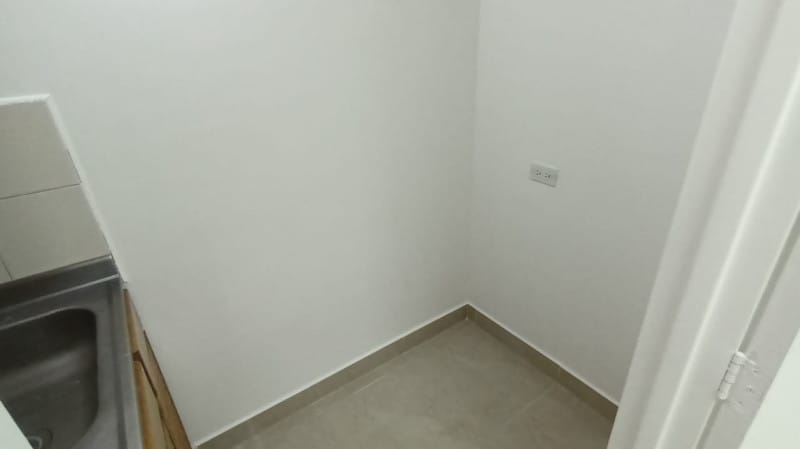 Oficina en venta en Patio Bonito, Medellín, 38 m² · foto 4 de 13
