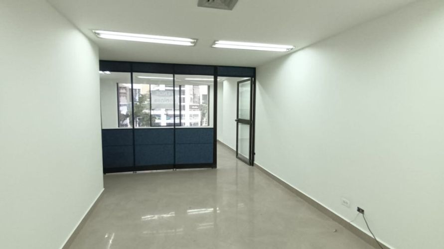 Oficina en venta en Patio Bonito, Medellín, 38 m² · foto 6 de 13