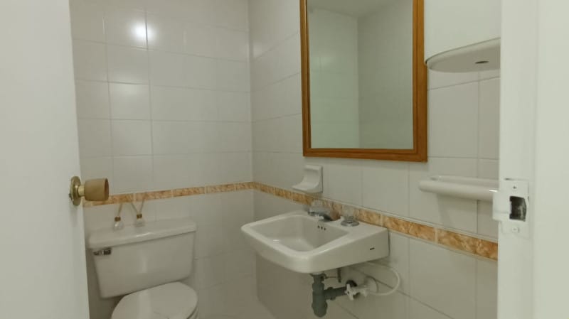 Oficina en venta en Patio Bonito, Medellín, 38 m² · foto 10 de 13
