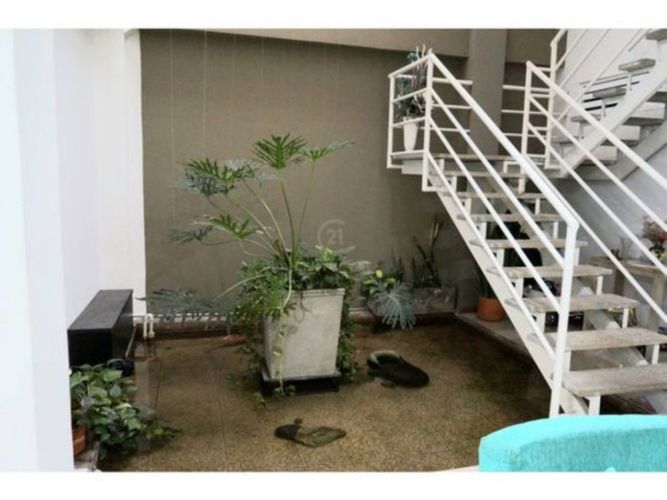 Casa de 5 alcobas en venta en El Bosque, Cali, 425 m² · foto 3 de 24