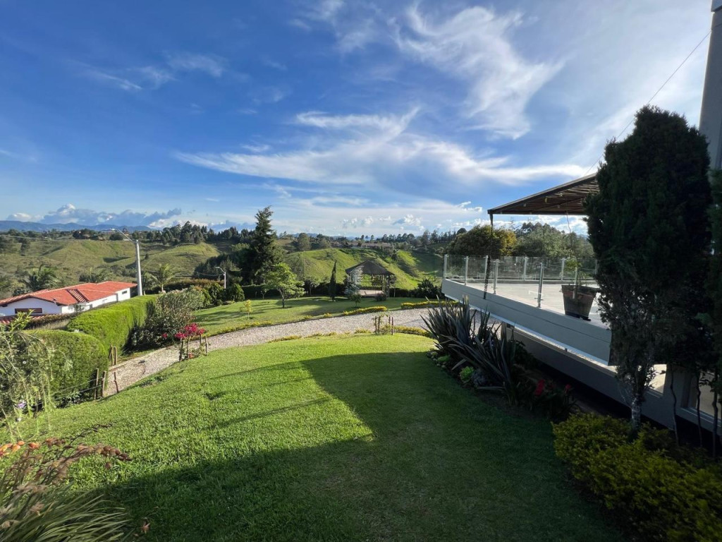 5BR Country House in Cuchillas de san jose (364 m²) for Sale - 2