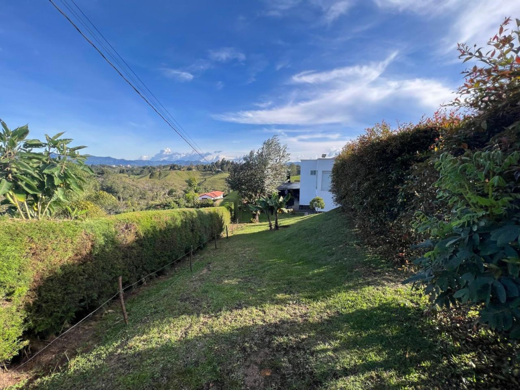 5BR Country House in Cuchillas de san jose (364 m²) for Sale - 3