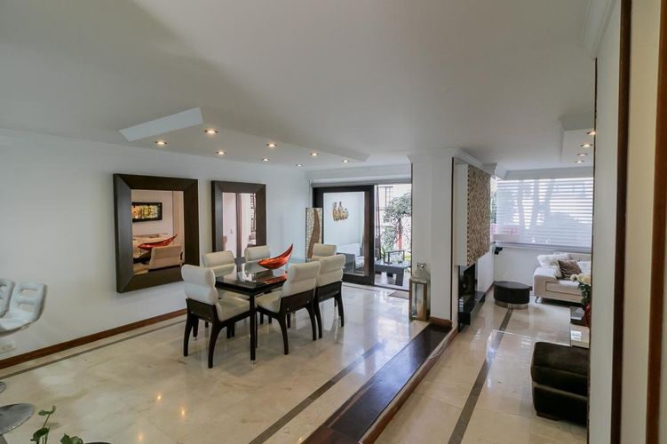 Casa de 5 alcobas en venta en Sotileza, Bogotá, 266 m² · foto 4 de 24