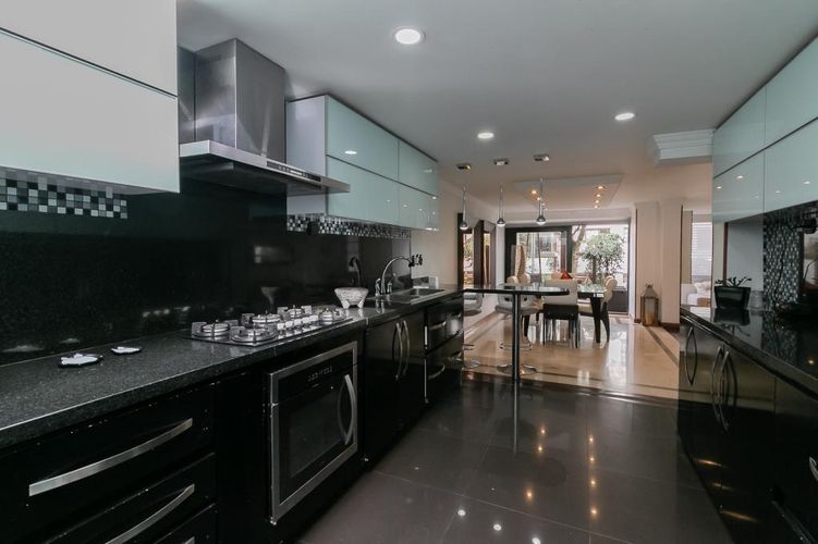 Casa de 5 alcobas en venta en Sotileza, Bogotá, 266 m² · foto 7 de 24
