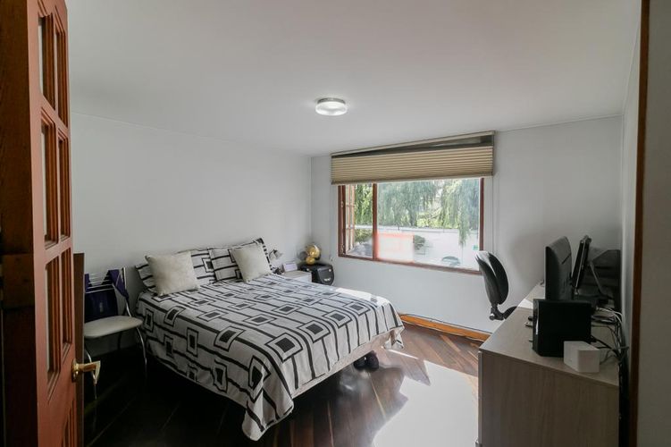 Casa de 5 alcobas en venta en Sotileza, Bogotá, 266 m² · foto 12 de 24