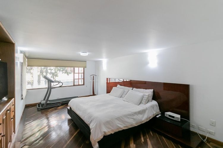 Casa de 5 alcobas en venta en Sotileza, Bogotá, 266 m² · foto 14 de 24