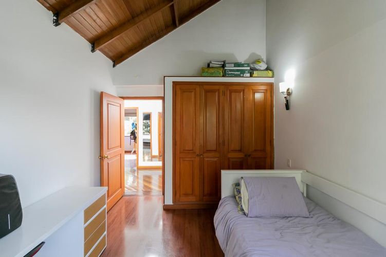Casa de 5 alcobas en venta en Sotileza, Bogotá, 266 m² · foto 21 de 24