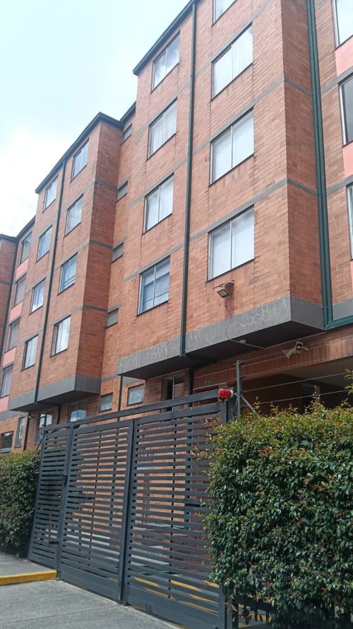 Apartamento en venta en Villa Mayor, Bogotá · foto 2 de 23