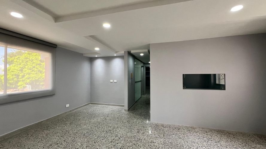 Oficina en arriendo en Bocagrande, Cartagena, 125 m² · foto 2 de 13