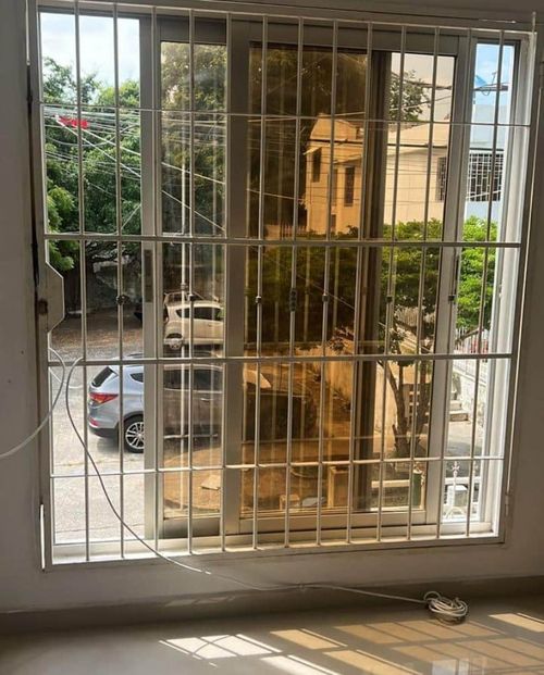 Casa de 5 alcobas en venta en Almirante Colon, Cartagena, 208 m² · foto 3 de 13