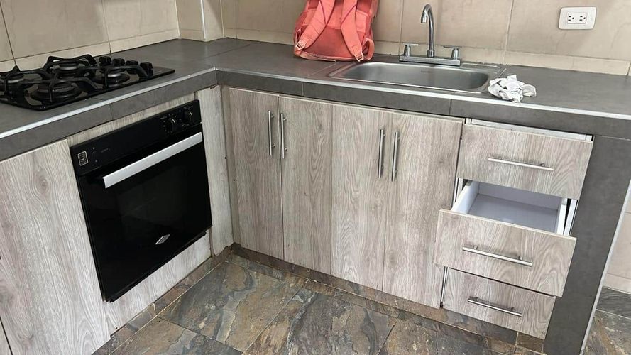 Casa de 5 alcobas en venta en Almirante Colon, Cartagena, 208 m² · foto 9 de 13