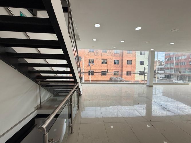 Local en arriendo en Bretaña, Cali, 358 m² · foto 10 de 24