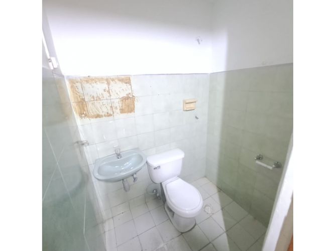 Local en venta en La Candelaria, Itagüí, 100 m² · foto 5 de 8