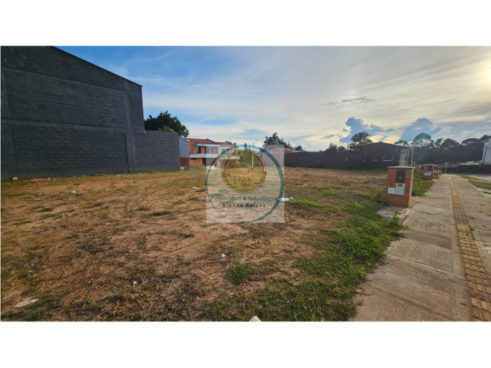 Land in San Antonio de Pereira (108 m²) for Sale - 2