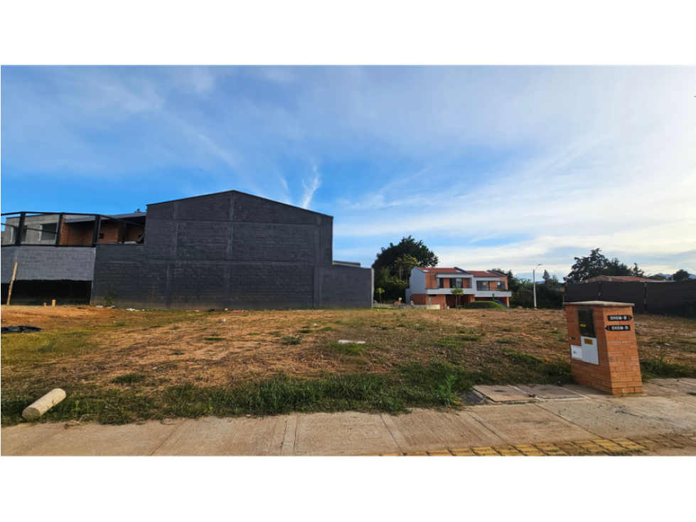 Land in San Antonio de Pereira (108 m²) for Sale - 4