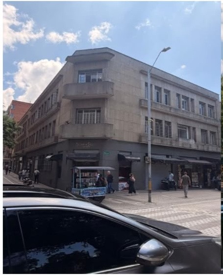Building in La candelaria (2250 m²) for Sale - 2