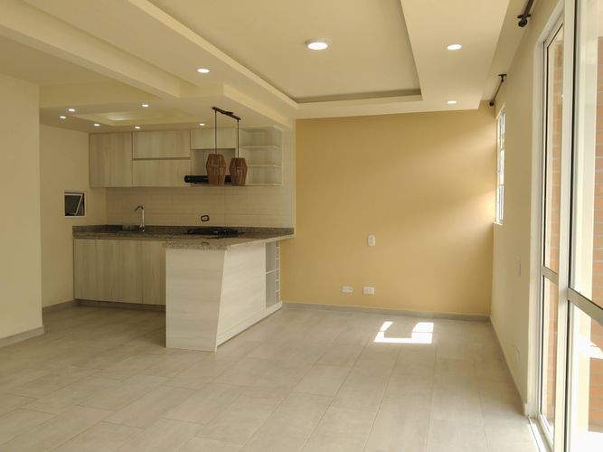 Apartamento de 2 alcobas en venta en Valle Del Lili, Cali, 64 m² · foto 3 de 24