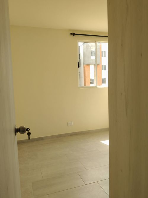 Apartamento de 2 alcobas en venta en Valle Del Lili, Cali, 64 m² · foto 10 de 24