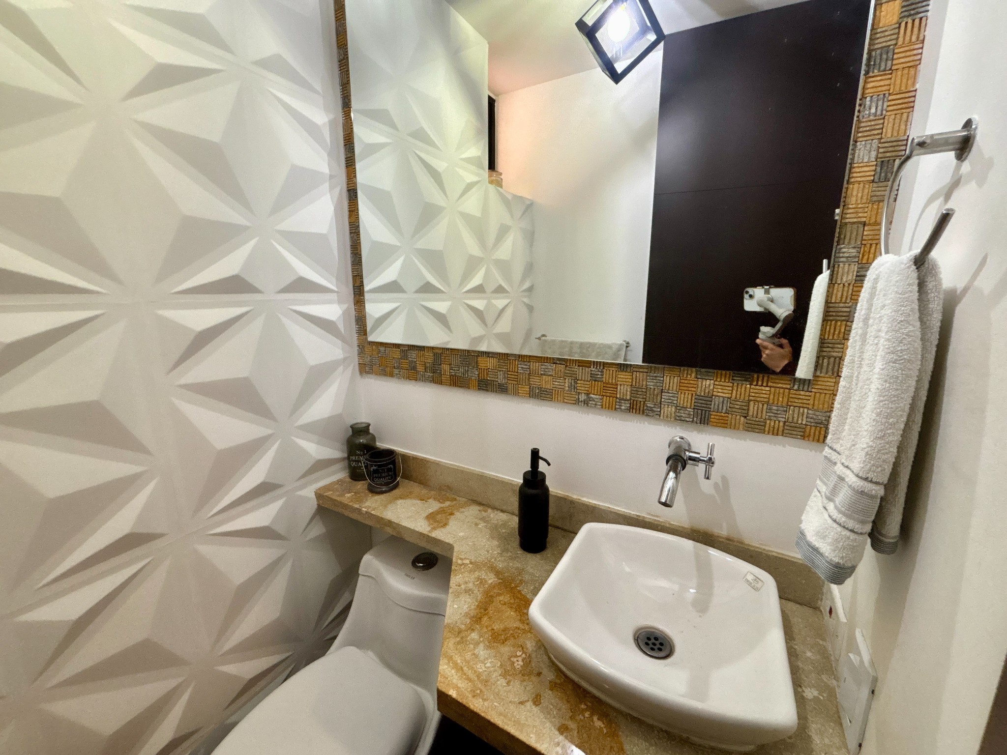 Casa en venta en Camino De Arrayanes, Bogotá · foto 12 de 17