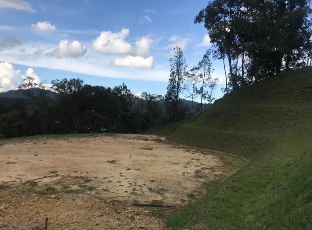 Land in El Portento (2435 m²) for Sale - 2