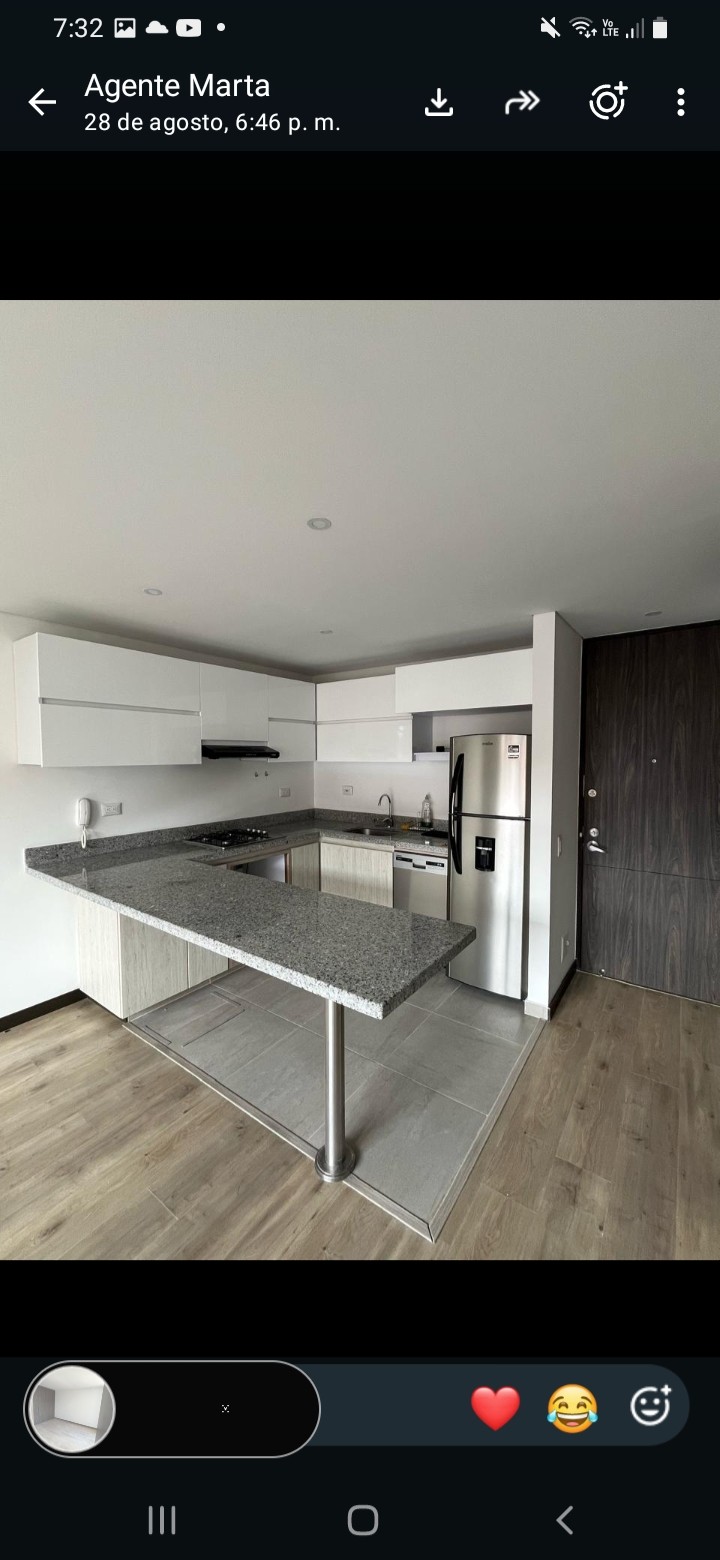 Apartamento de 3 habitaciones en venta en Gratamira, Bogotá — imagen 1 de 11