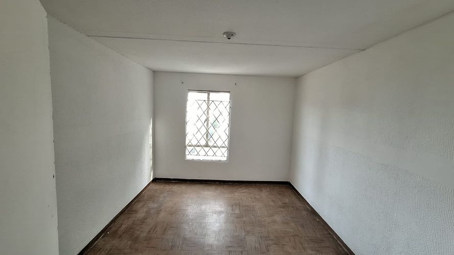 Casa de 4 alcobas en venta en Ciudad Latina Et. Ii, Soacha, 60 m² · foto 3 de 16
