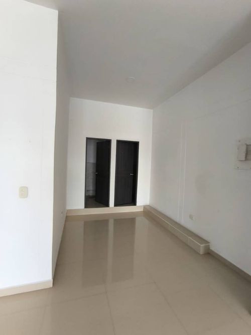 Oficina en arriendo en Alarcon, Bucaramanga, 80 m² · foto 7 de 10