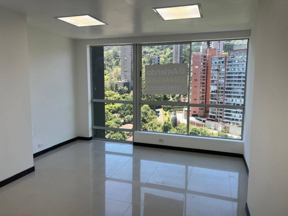 Office for rent in El tesoro, Medellín