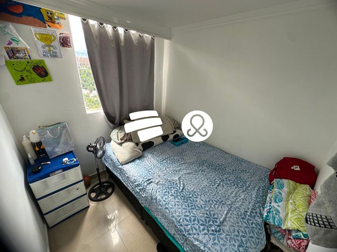 Apartamento de 3 alcobas en venta en El Rincón, Medellín, 51 m² · foto 9 de 12