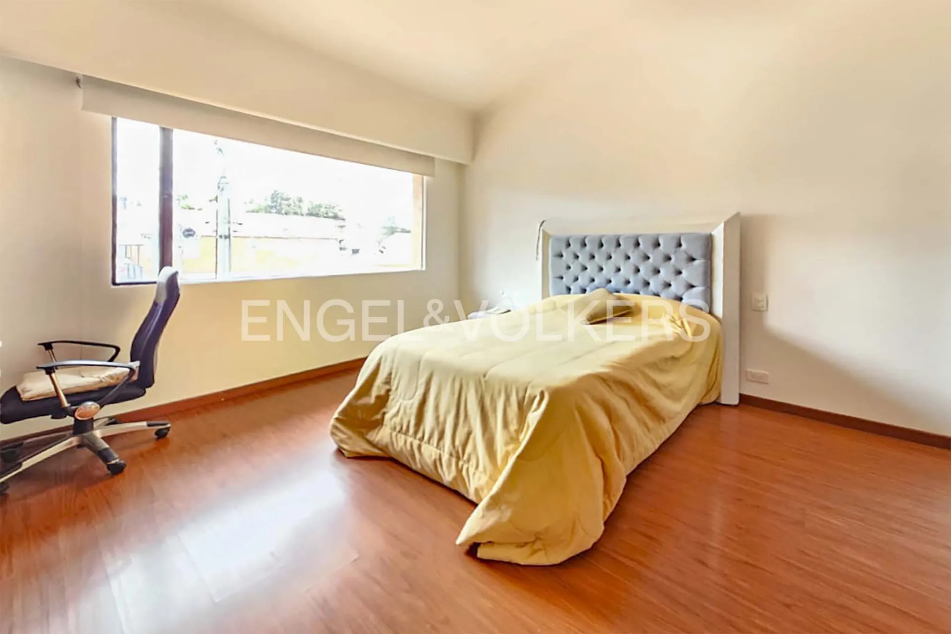 Casa en venta en Alhambra, Bogotá · foto 18 de 23