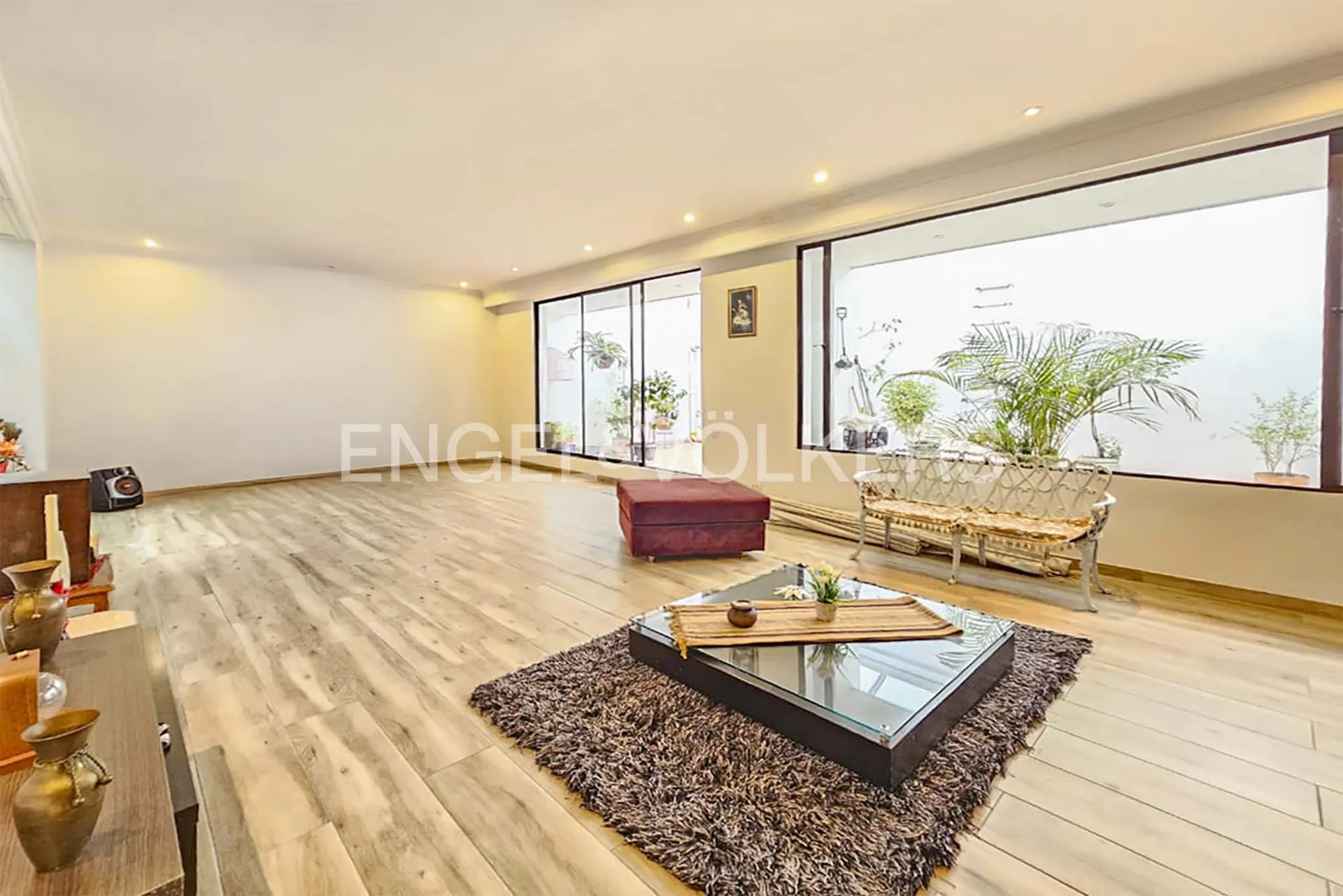 Casa en venta en Alhambra, Bogotá · foto 3 de 23