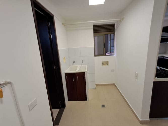 Apartamento en arriendo en El Poblado, Medellín · foto 8 de 8