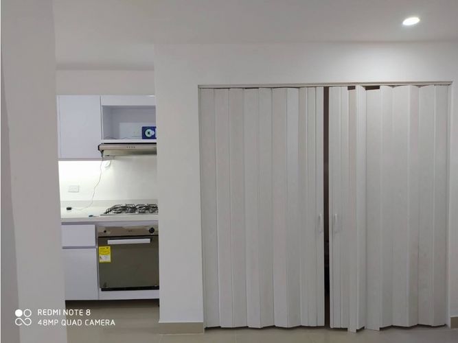 Apartamento de 3 alcobas en venta en Versalles, Cali, 143 m² · foto 11 de 14