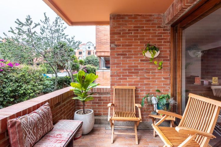 Apartamento en venta en La Carolina, Bogotá · foto 5 de 21