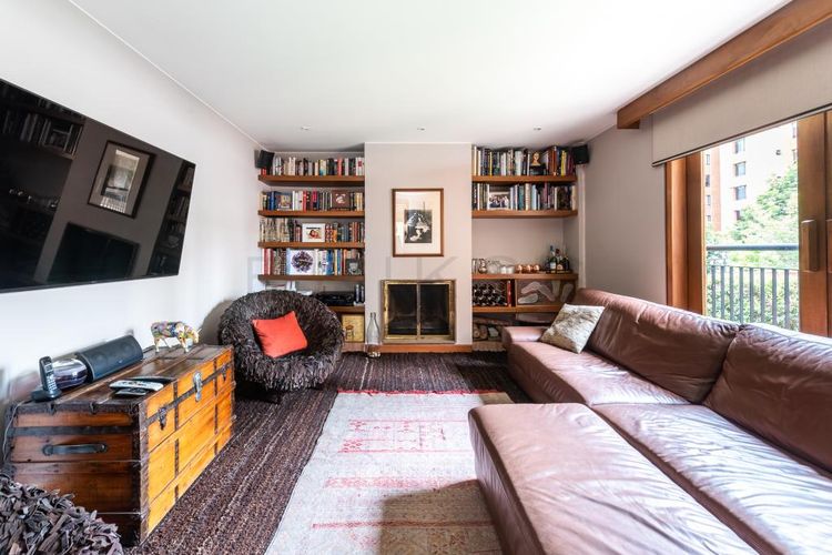 Apartamento en venta en La Carolina, Bogotá · foto 6 de 21